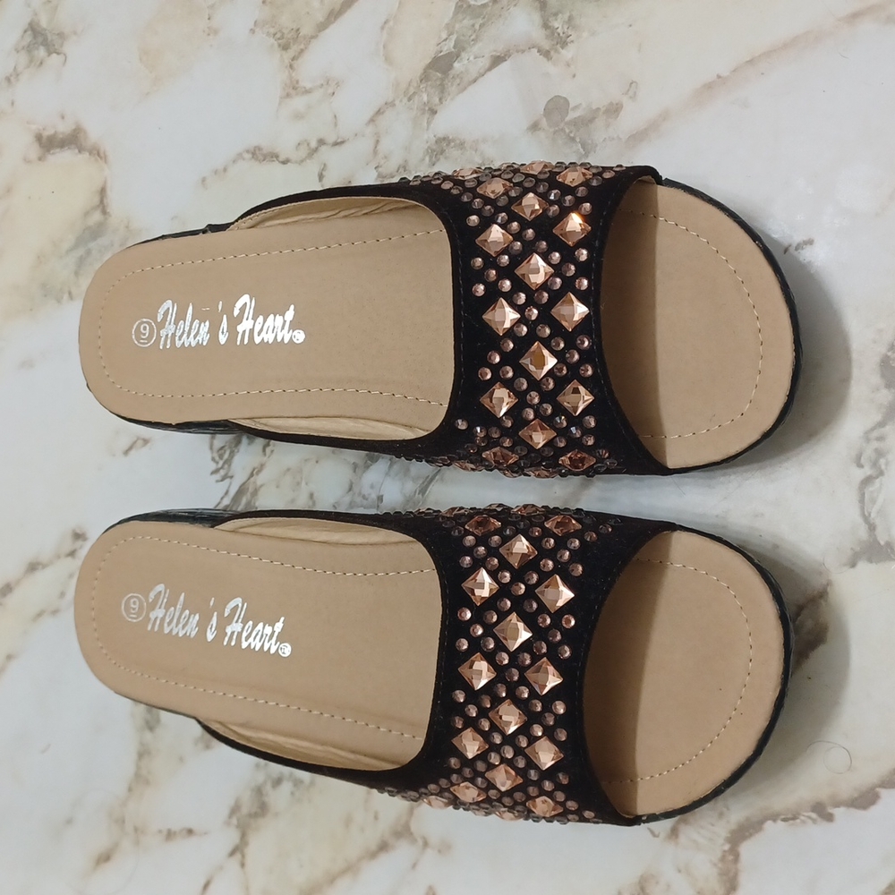 Ladies size 9 shoes